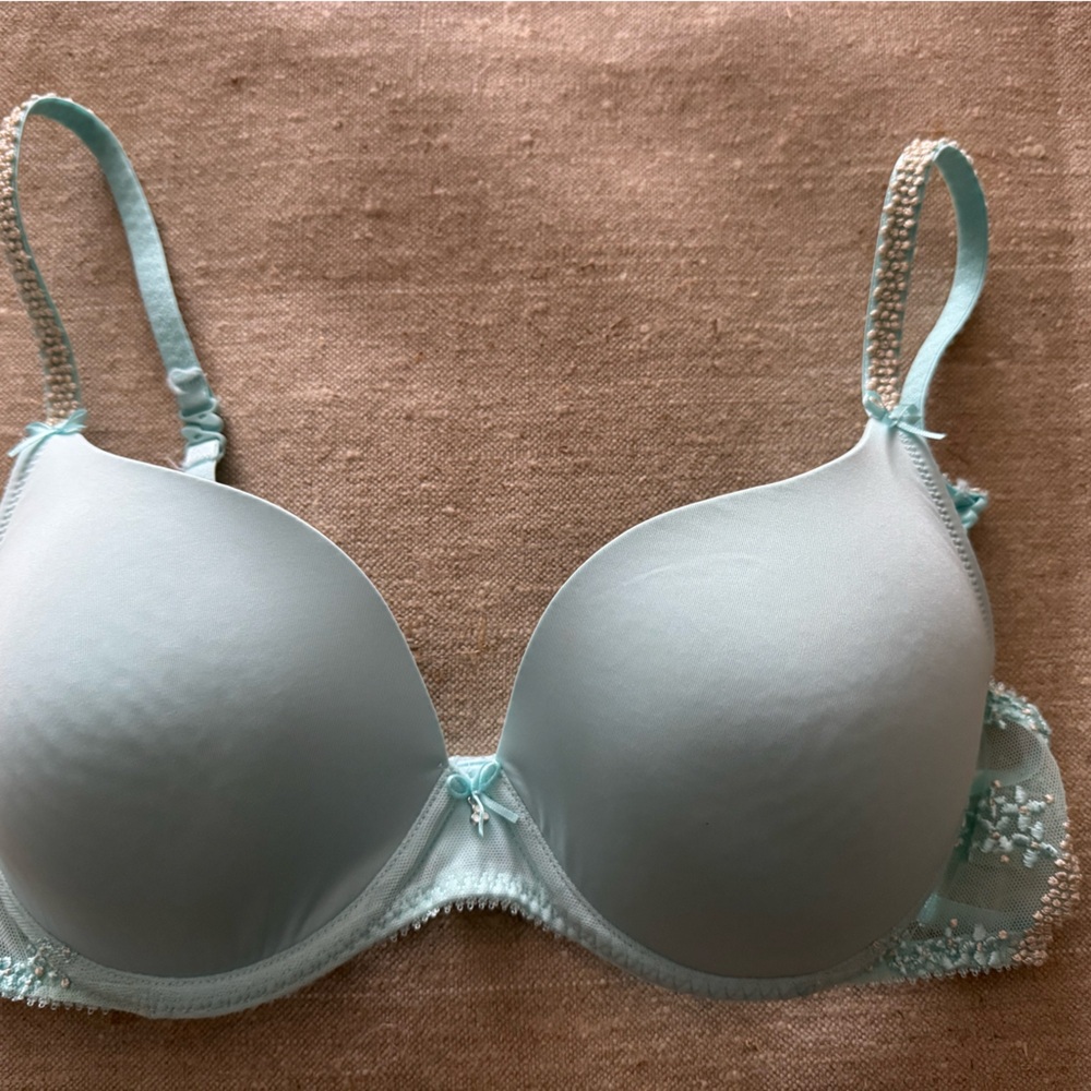 Marie Jo aqua bra. 38B. Like new